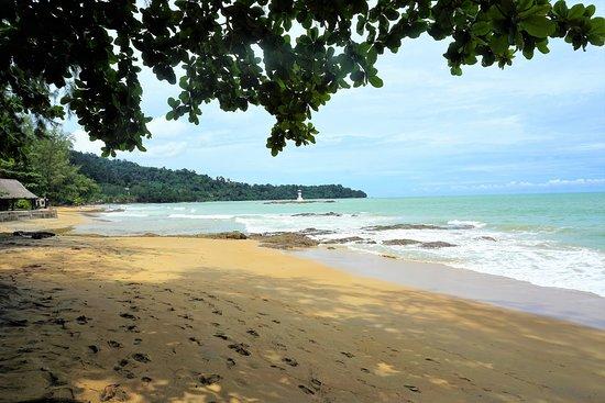 Nang Thong strand